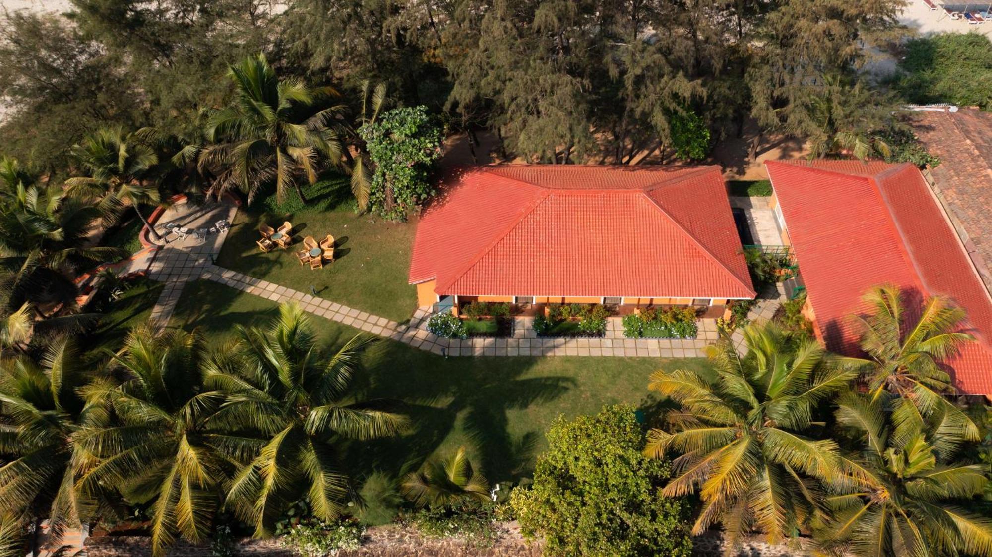 Mandrem Beach Resort, A Member Of Radisson Individuals Retreat Εξωτερικό φωτογραφία