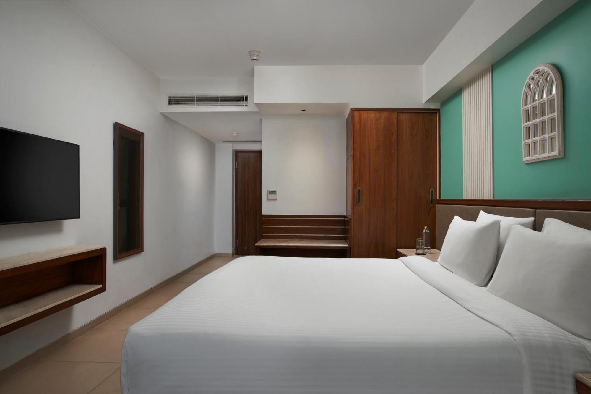 Mandrem Beach Resort, A Member Of Radisson Individuals Retreat Εξωτερικό φωτογραφία